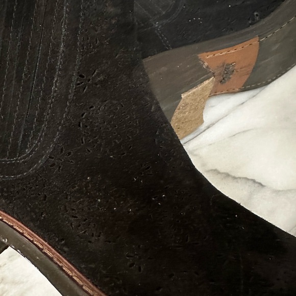 Coach - Suede Ankle Boots with subtle floral design - Picture 5 of 5